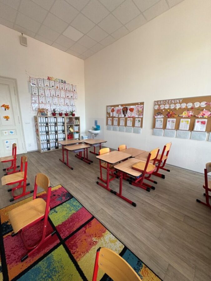 prostory základní školy Basic Brno